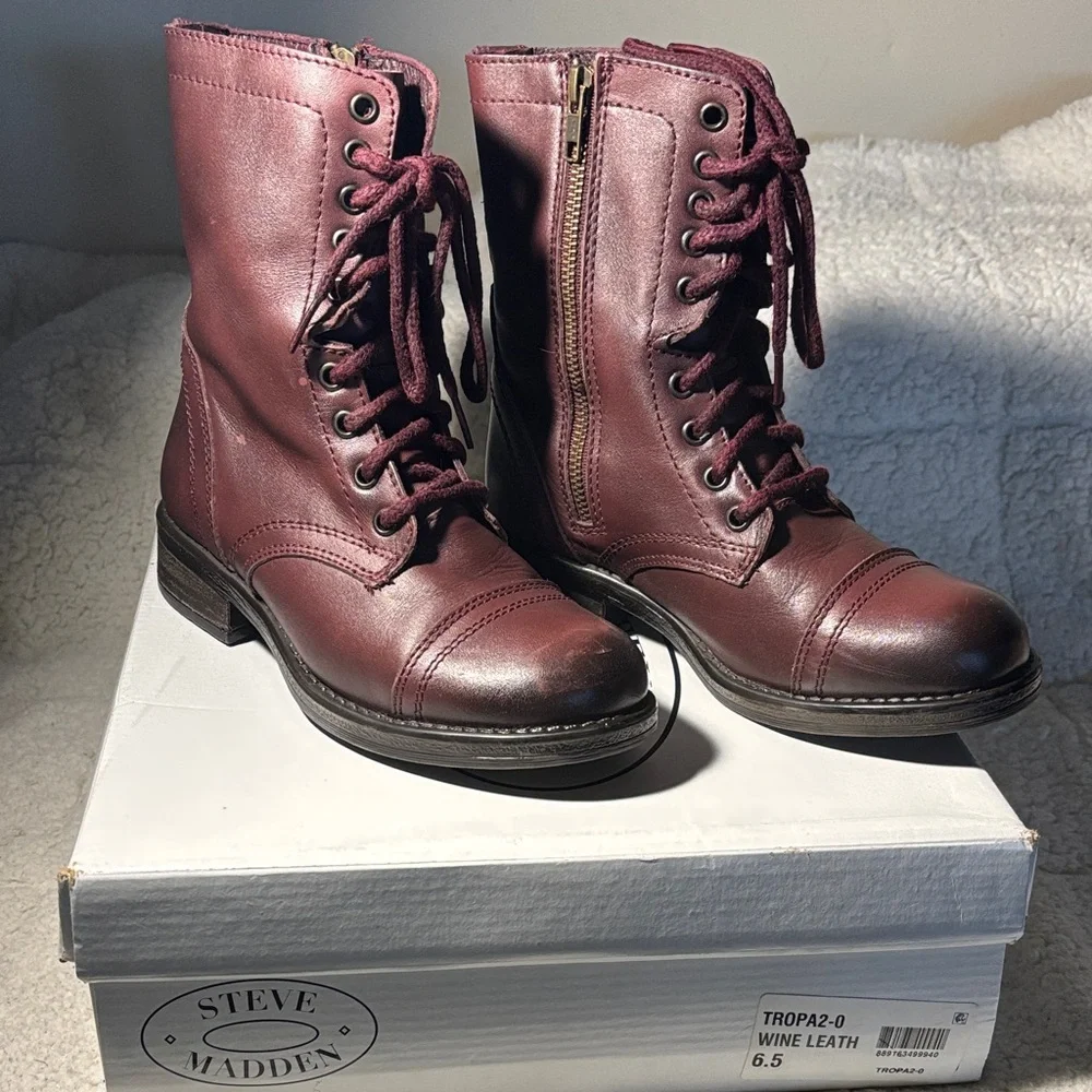 Steve Madden Burgundy Combat Boots - Picture 1 of 5